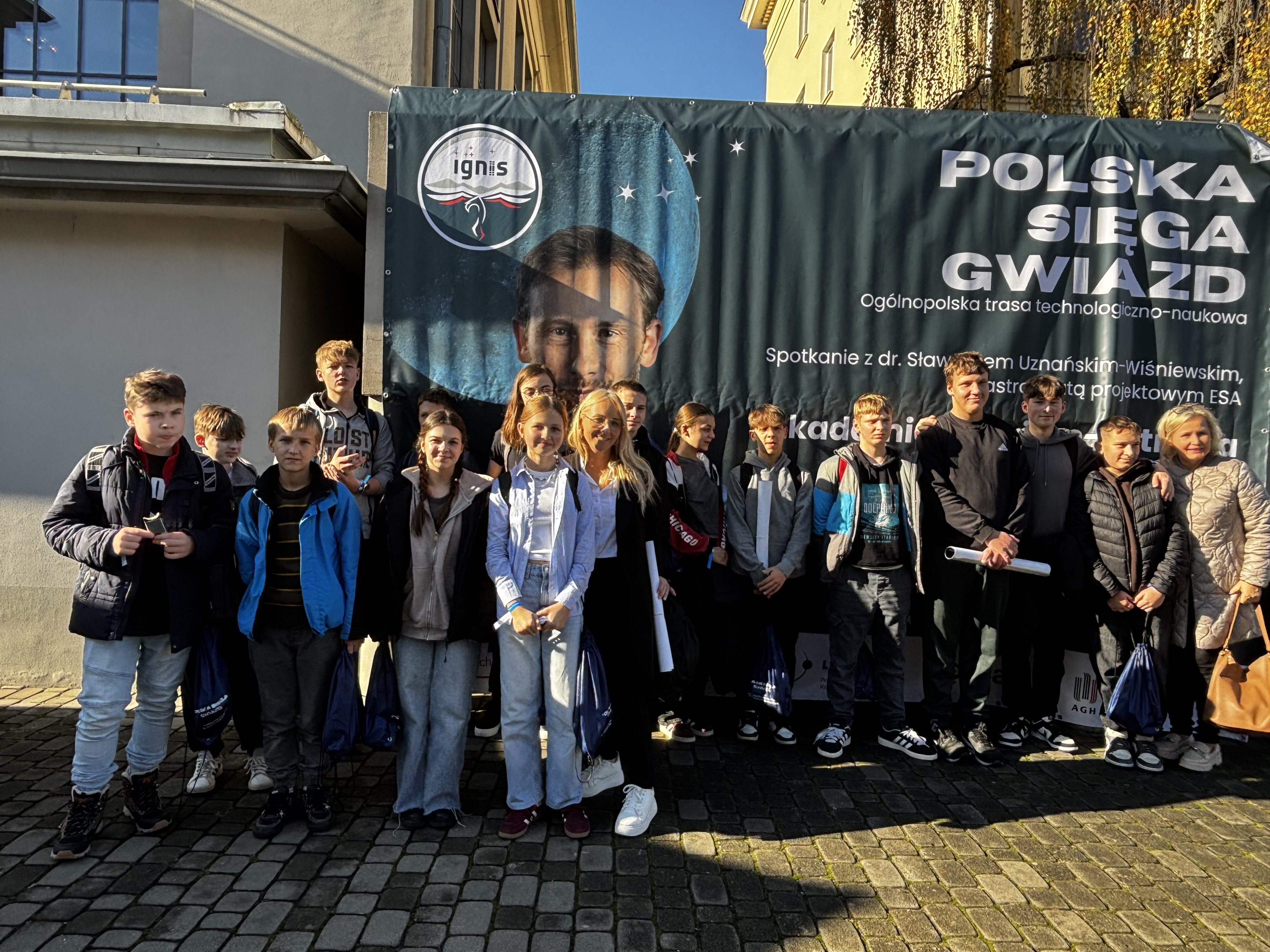 POLSKA SIĘGA GWIAZD