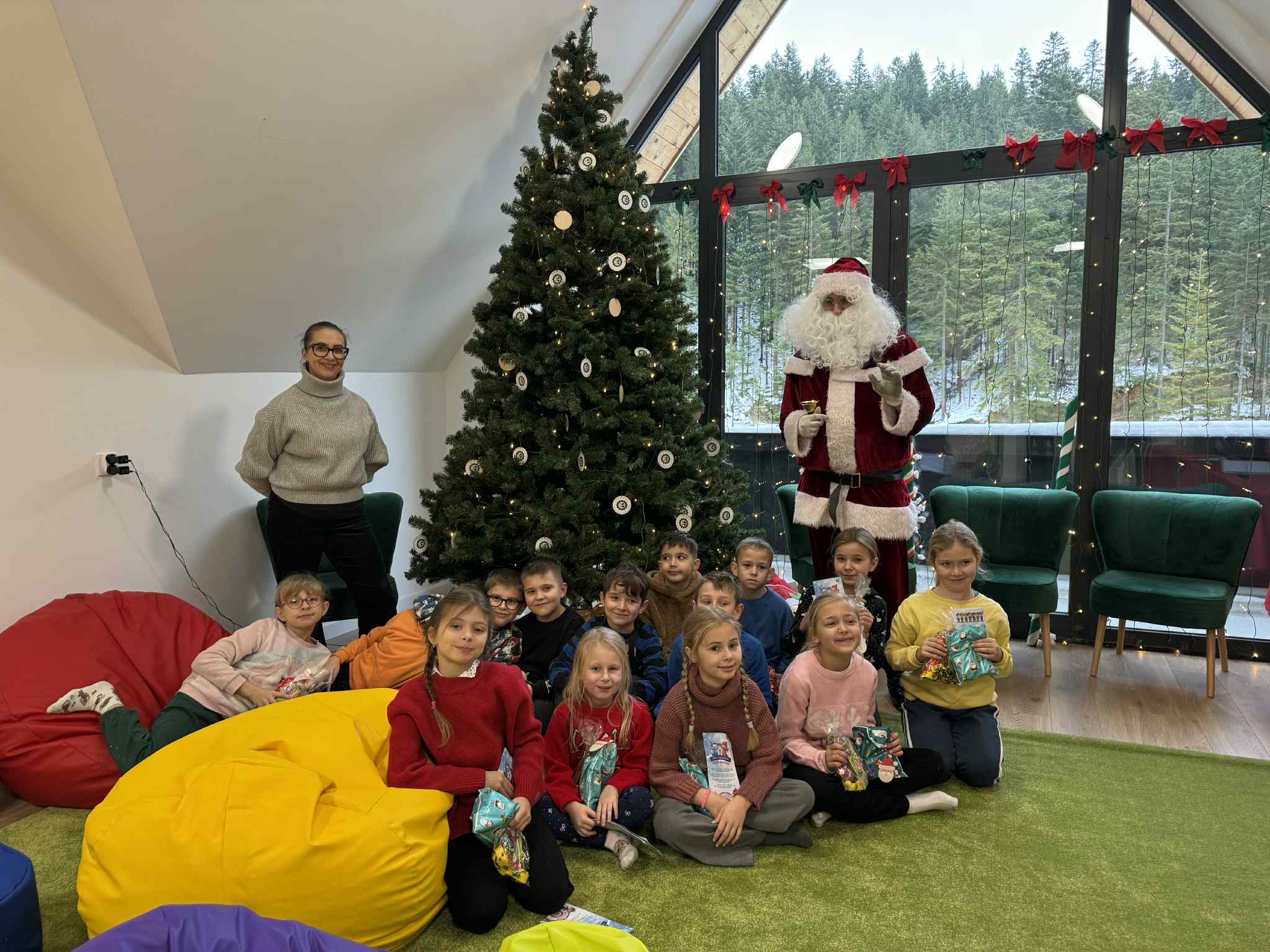 WYCIECZKA MIKOŁAJKOWA KLASA 2B