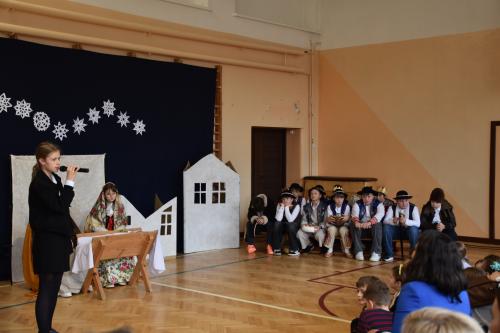 AKADEMIA ŚWIĄTECZNA