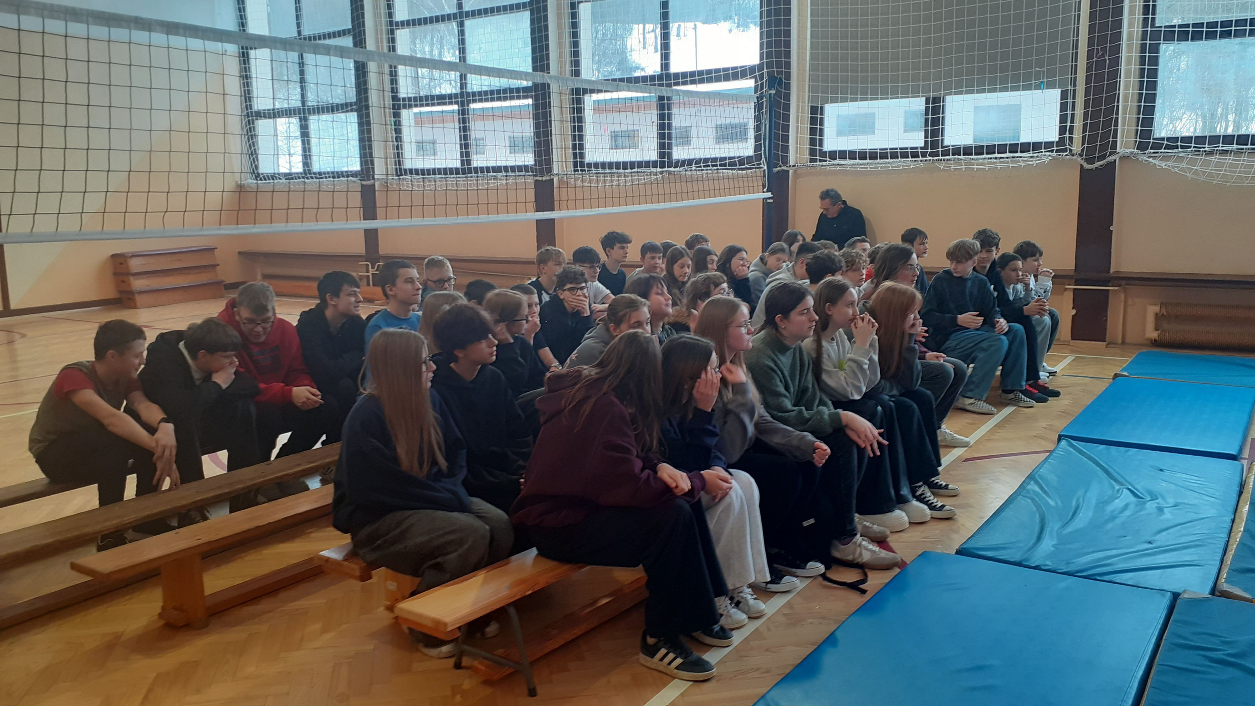 Profilaktyczne spotkanie z funkcjonariuszem Policji