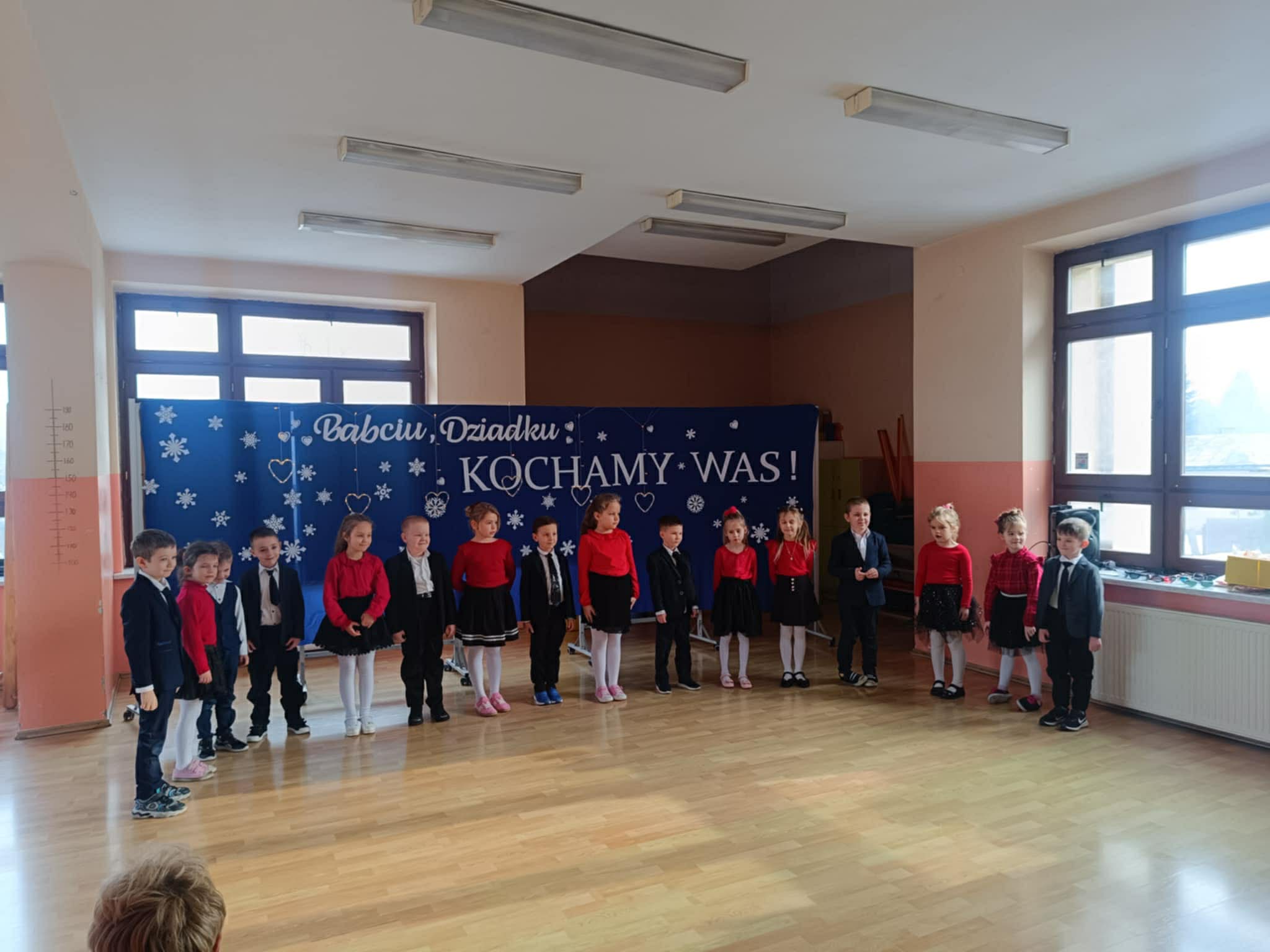 Dzień Babci i Dziadka w klasie 01